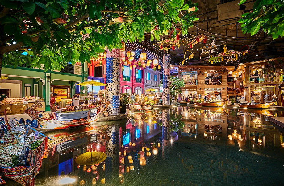 ทัวร์รายวัน-จากวิจิตรวัดอรุณ สู่สุนทรีย์มื้ออาหารมิชลิน แวะชมศิลปินถิ่นสุขสยาม