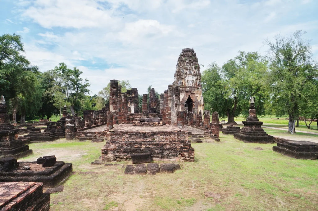 พิษณุโลก–สุโขทัย–ศรีสัชนาลัย–กำแพงเพชร 5 วัน 4 คืน
