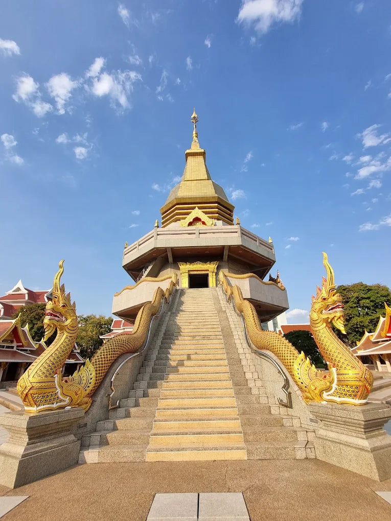 อุดรธานี–หนองคาย–เชียงคาน–เลย 5 วัน 4 คืน
