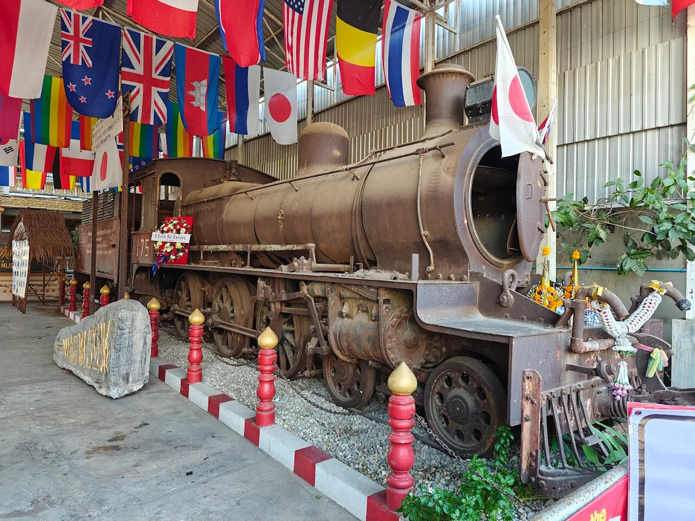 ทัวร์รายวัน-กาญจนบุรี มรดกแห่งธรรมชาติและประวัติศาสตร์