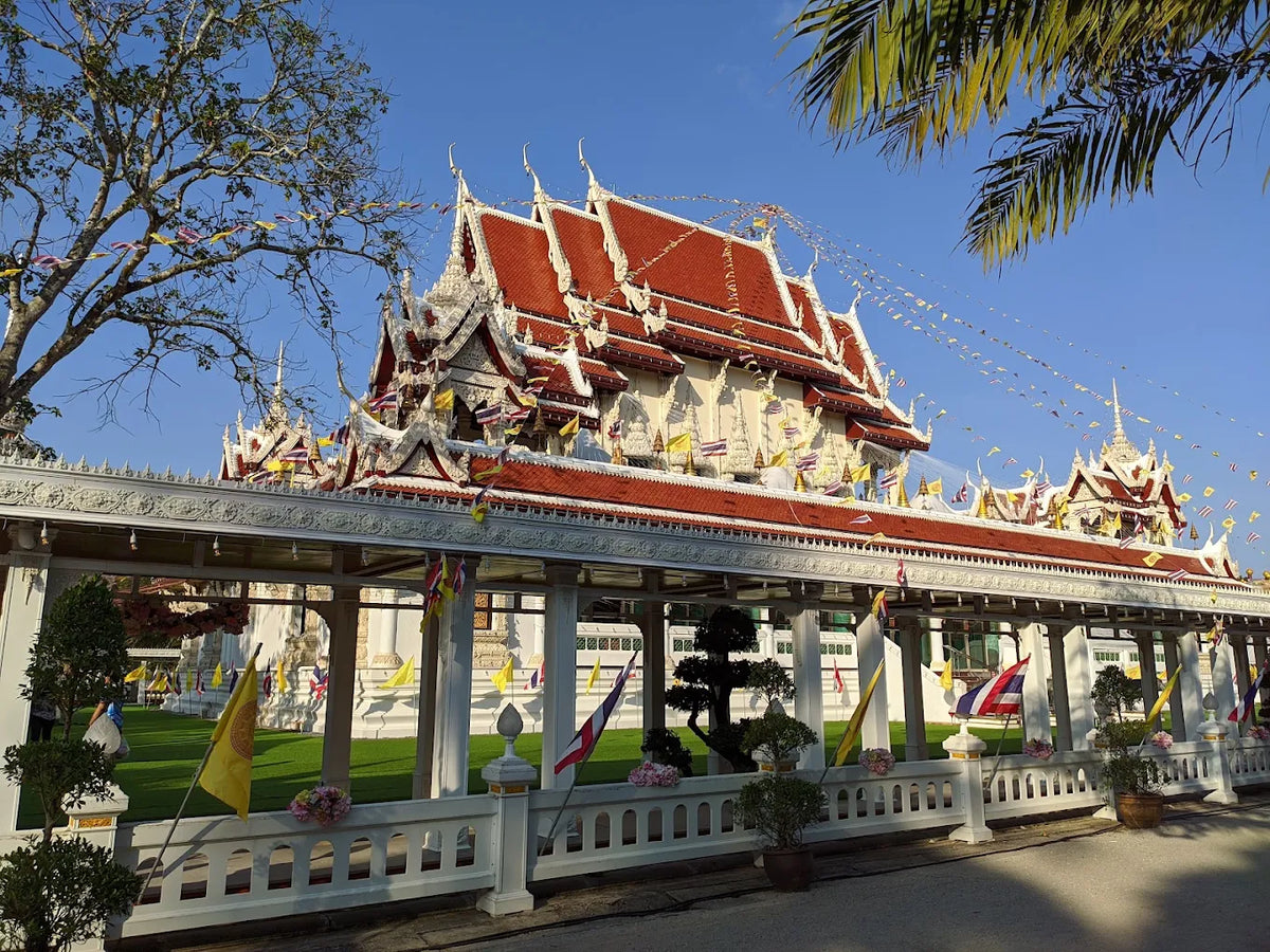 สุราษฎร์ธานี–เขื่อนเชี่ยวหลาน–ขนอม–สิชล–นครศรีธรรมราช 5 วัน 4 คืน